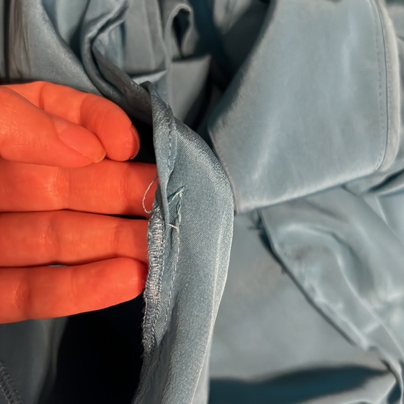 Tibi Arielle 100% silk sleeveless top. - Picture 13 of 13